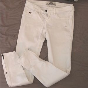Super cute stretchy hollister jeans